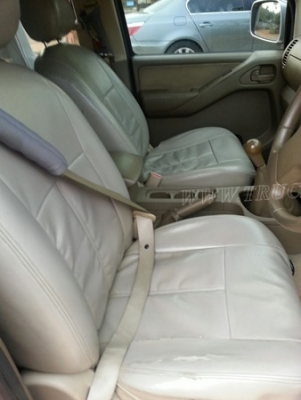 รถกระบะ NISSAN NAVARA FRONTIER 4 ประตู