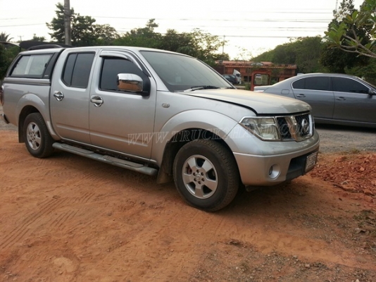 รถกระบะ NISSAN NAVARA FRONTIER 4 ประตู