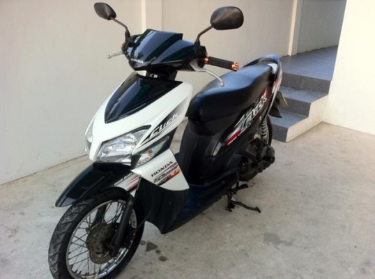 Honda Click 110 Tune up มือเดียวสวย ภาษีไม่ขาดต่อ