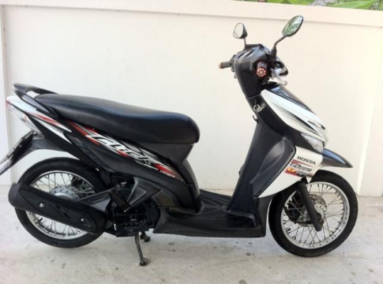 Honda Click 110 Tune up มือเดียวสวย ภาษีไม่ขาดต่อ