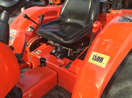 ขายรถไถคูโบต้า L3608(4WD)2เพลา ทำงาน 800 ชม. มีอุปกรณ์ครบชุด ราคา 298,000 บาท สนใจโทร 081-9136451 หรือ ขอดูรูปเพิ่มเติมทาง line:bow6451 ค่ะ ขายรถไถคูโบต้า L3608(4WD)2เพลา ทำงาน 800 ชม. มีอุปกรณ์ครบชุด ราคา 298,000 บาท สนใจโทร 081-9136451 หรือ ขอดูรูปเพิ่มเติมทาง line:bow6451 ค่ะ