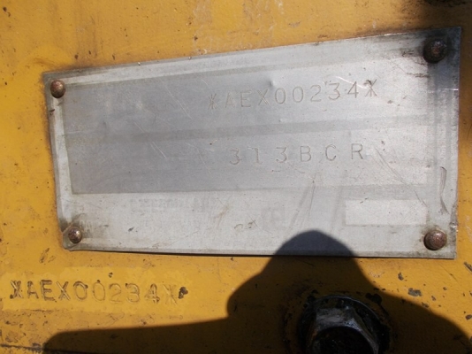 CAT 313BCR ญี่ปุ่นแท้ แทรคใหญ่ 70เซน. มีหัวกระแทก MKB พร้อมปุ้งกี้แท้ให้ ครบชุด รับงานได้เลยครับ โทร.090-986-2521 อ๊อบ CAT 313BCR ญี่ปุ่นแท้ แทรคใหญ่ 70เซน. มีหัวกระแทก MKB พร้อมปุ้งกี้แท้ให้ ครบชุด รับงานได้เลยครับ โทร.090-986-2521 อ๊อบ