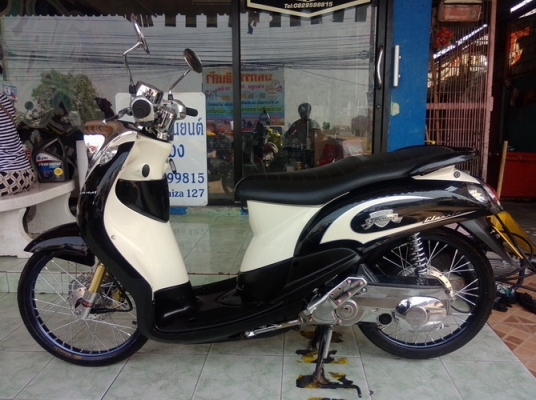 Fino ลายคลาสสิค เกย์แยก สีขาว-ดำ เครื่องดี แต่งภายนอก ราคาถูก Fino ลายคลาสสิค เกย์แยก สีขาว-ดำ เครื่องดี แต่งภายนอก ราคาถูก