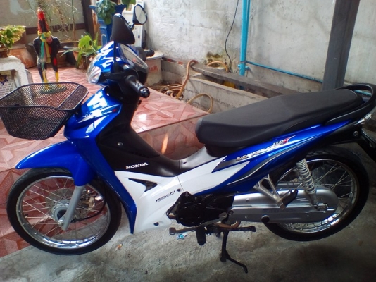 เวฟ 110i ปี55 สีน้ำเงิน-ขาว เดิมๆ ตามรูปครับ เวฟ 110i ปี55 สีน้ำเงิน-ขาว เดิมๆ ตามรูปครับ