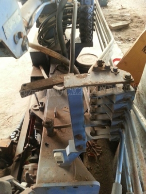 เครน 1 ตัน ยี่ห้อ TADANO เครนชุดนี้มีตัวปั๊มและเกียร์แปะให้ด้วย ขนาดเครน 1.5 ตัน