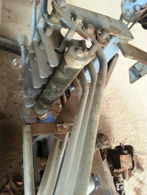 เครน 1 ตัน ยี่ห้อ TADANO เครนชุดนี้มีตัวปั๊มและเกียร์แปะให้ด้วย ขนาดเครน 1.5 ตัน