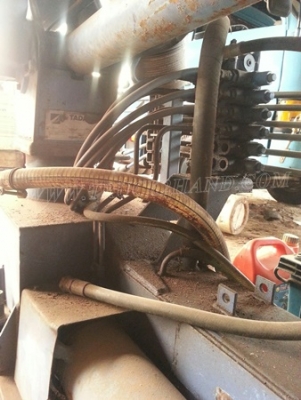 เครน 1 ตัน ยี่ห้อ TADANO เครนชุดนี้มีตัวปั๊มและเกียร์แปะให้ด้วย ขนาดเครน 1.5 ตัน