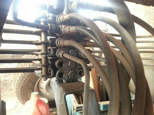 เครน 1 ตัน ยี่ห้อ TADANO เครนชุดนี้มีตัวปั๊มและเกียร์แปะให้ด้วย ขนาดเครน 1.5 ตัน