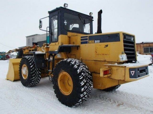 KOMATSU WA300-1 S/N.30,000 ญี่ปุ่นแท้ รถดันหิมะ ไม่ช้ำเลย ใช้น้อย ยางสวย 90\% โทร.090-986-2521 อ๊อบ KOMATSU WA300-1 S/N.30,000 ญี่ปุ่นแท้ รถดันหิมะ ไม่ช้ำเลย ใช้น้อย ยางสวย 90\% โทร.090-986-2521 อ๊อบ