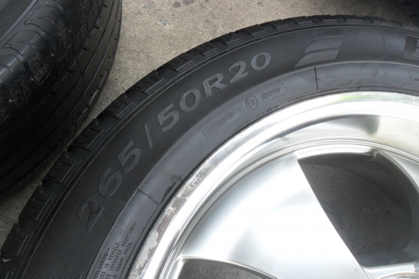 ล้อแม็ก20นิ้ว6รุ พร้อมยาง สวยๆ 4 ล้อ ราคา 8900 บาท ล้อแม็ก20นิ้ว6รุ พร้อมยาง สวยๆ 4 ล้อ ราคา 8900 บาท