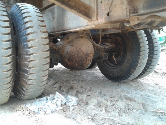 10ล้อท้ายลาดขึ้นแม็คโค 200 FXZ13NY สองเพลา รถบ้านสวยๆ