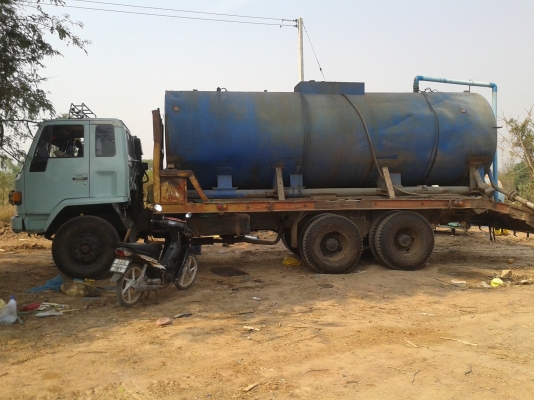 10ล้อท้ายลาดขึ้นแม็คโค 200 FXZ13NY สองเพลา รถบ้านสวยๆ