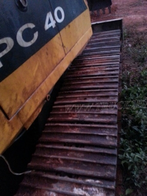 รถแบคโฮ KOMATSU PC40 รุ่น 6