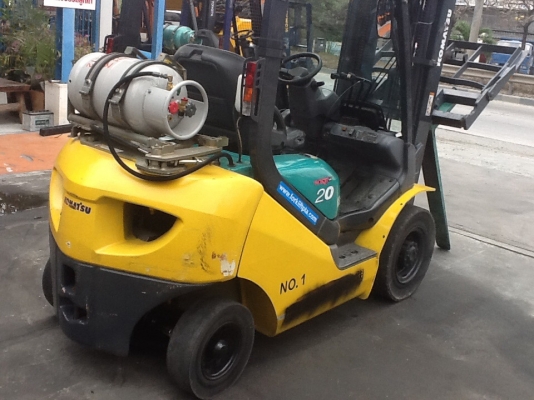 แหล่งรวมรถโฟลค์ลิฟท์งาเทฮิ้งค์ฟอร์คภาคตะวันออกสำหรับตักก้อนยางพารายางถ้วยและขี้ยางตักปามล์เราส่งฟรีทั่วประเทศ