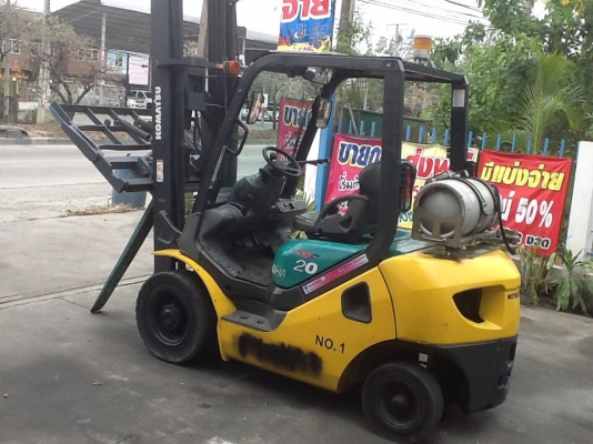 แหล่งรวมรถโฟลค์ลิฟท์งาเทฮิ้งค์ฟอร์คภาคตะวันออกสำหรับตักก้อนยางพารายางถ้วยและขี้ยางตักปามล์เราส่งฟรีทั่วประเทศ