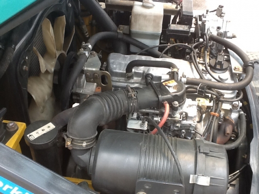 แหล่งรวมรถโฟลค์ลิฟท์งาเทฮิ้งค์ฟอร์คภาคตะวันออกสำหรับตักก้อนยางพารายางถ้วยและขี้ยางตักปามล์เราส่งฟรีทั่วประเทศ