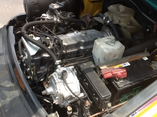 แหล่งรวมรถโฟลค์ลิฟท์งาเทฮิ้งค์ฟอร์คภาคตะวันออกสำหรับตักก้อนยางพารายางถ้วยและขี้ยางตักปามล์เราส่งฟรีทั่วประเทศ