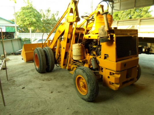 ขายรถตักล้อยาง SD 20 แขนยาว 145000 ด่วน 0882668605 ขายรถตักล้อยาง SD 20 แขนยาว 145000 ด่วน 0882668605