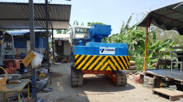 ขายรถเครนตีนตะขาบ7ตัน.ยกเดินๆไป