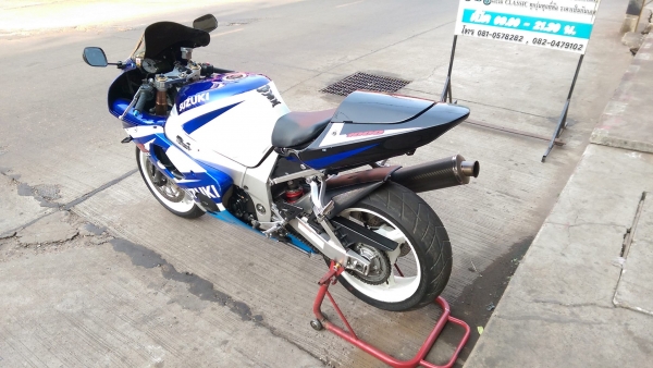 ขายคับ SUZUKI GSXR1000 K2 ปี2002 อินวอย สรรพสามิตร สีสวยๆ ท่อแต่งฟลู แผงคอแต่ง ราคา 139000 บาท สนใจติดต่อ 081-0578282 คับ ส่งได้ทั่วไทยคับ สนใจติดต่อ 081-0578282 FACEBOOK ชาญณรงค์ ป๊อป ชัยอมฤต ไอดีไลน์ POPBIGBIKESAKON คับ สนใจรถสวย ถูก ดี ต้อง POP BIGBIKE