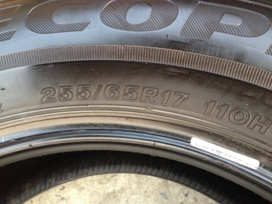 ยาง Bridgstone 255-65-17 ปี 14 รุ่น Ecopla EP 850 ครบชุด 4 เส้น 4500 ไม่ควรพลาด สภาพสวยๆไม่บวมดอกยางเหลือเยอะ เอาไปวิ่งกันใด้อีกยาวค่ะ