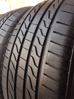 ยาง MICHELIN 215-50-17 ปี 12 2 เส้น 2000 สภาพสวยๆดอกยางนิ่มๆไม่บวมเอาไปวิ่งกันยาวๆราคาเบาๆค่ะ