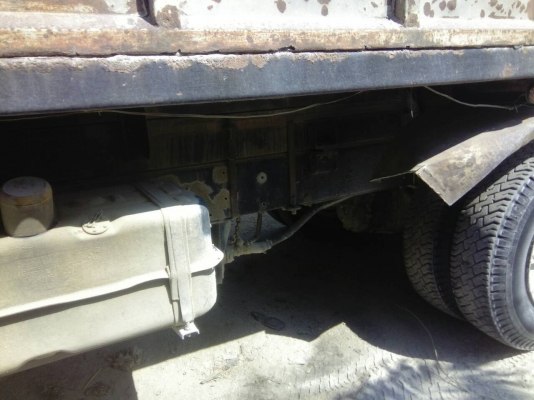 รถมิตซู 10 ล้อดั้ม FN527M - TF  220 แรงม้า. ปี 38.    สนใจติดต่อ  081 - 6079515