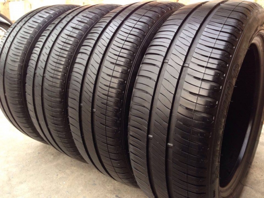 ยาง MICHELIN 185-55-15 ปี 13 ครบชุด 4 เส้น 3500  สภาพสวยๆดอกยางนิ่มๆไม่มีปะไม่บวมเอาไปวิ่งกันยาวๆราคาเบาๆค่ะ
