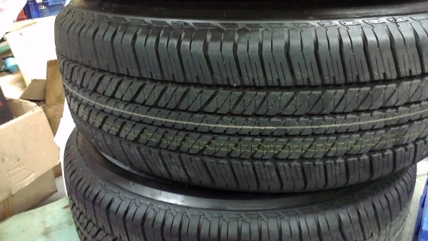 ขายล้อแม็กพร้อมยาง Ford ranger