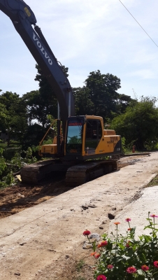 ขาย VOLVO EC210B ไมล์7,000ชม. ขาย VOLVO EC210B ไมล์7,000ชม.