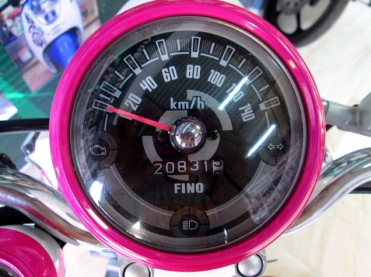 Fino i ลายแฟร์ชั่น สีชมพูดำ หัวฉีด ช่วยประหยัดน้ำมันขั้นเทพ รถเดือน มีนาคม ปี57 ไมล์ 20xxx โล แถม 4 รายการ 21900