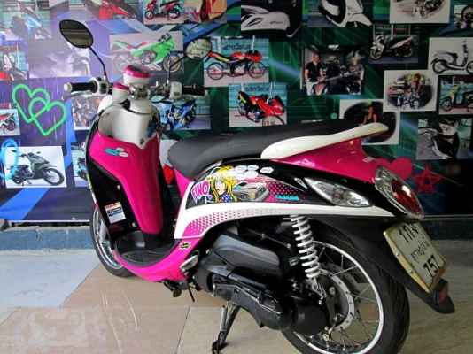 Fino i ลายแฟร์ชั่น สีชมพูดำ หัวฉีด ช่วยประหยัดน้ำมันขั้นเทพ รถเดือน มีนาคม ปี57 ไมล์ 20xxx โล แถม 4 รายการ 21900