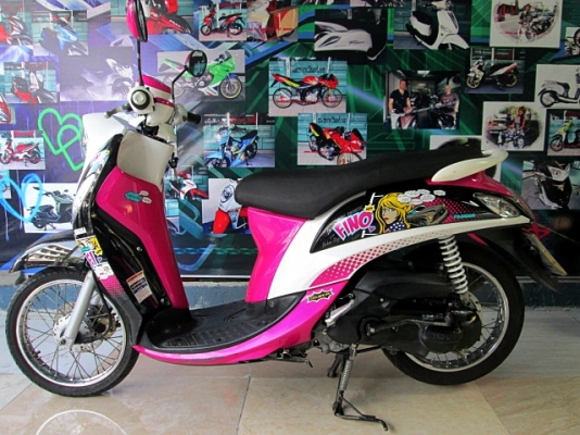 Fino i ลายแฟร์ชั่น สีชมพูดำ หัวฉีด ช่วยประหยัดน้ำมันขั้นเทพ รถเดือน มีนาคม ปี57 ไมล์ 20xxx โล แถม 4 รายการ 21900