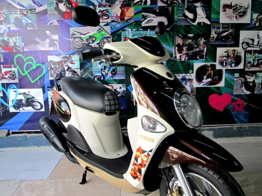 fiore จดทะเบียน ปี 2555 เครื่องดีหัวฉีดประหยัดน้ำมัน ล้อแม็กยางจุ๊บเลส สีลายใหม่สวยทั้งคัน แถม 4 รายการ 23900