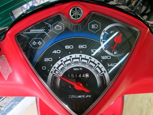 mio 115i cc.สีขาวดำแดง ระบบหัวฉีด เครื่องยนต์เดิมๆจากศูนย์ สีเดิมสดสวยทั้งคัน แถม 4 รายการ mio 115i cc.สีขาวดำแดง ระบบหัวฉีด เครื่องยนต์เดิมๆจากศูนย์ สีเดิมสดสวยทั้งคัน แถม 4 รายการ