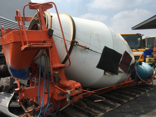 ขายถังโม่ปูน คายาบ้า KYB 4.5 คิว + ชุดปั๊มปั่นโม่ จากญี่ปุ่น