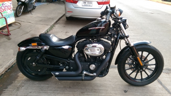 ขายคับ HARLEY DAVIDSON SPORTSTER883 ปี2005 สีสวย ท่อVANCE&amp;HINES แฮนด์แต่ง พักเท้าแต่ง ของแต่งเยอะ อินวอย สรรพสามิตร ราคา 259000 บาท ส่งได้ทั่วไทยคับ สนใจติดต่อ 081-0578282 FACEBOOK ชาญณรงค์ ป๊อป ชัยอมฤต ไอดีไลน์ POPBIGBIKESAKON คับ สนใจรถสวย ถูก ดี ต้