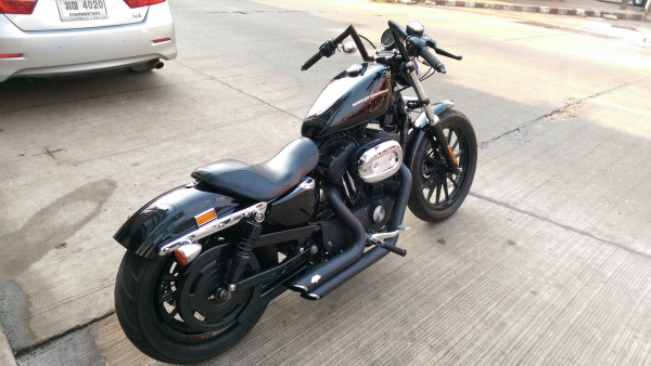 ขายคับ HARLEY DAVIDSON SPORTSTER883 ปี2005 สีสวย ท่อVANCE&amp;HINES แฮนด์แต่ง พักเท้าแต่ง ของแต่งเยอะ อินวอย สรรพสามิตร ราคา 259000 บาท ส่งได้ทั่วไทยคับ สนใจติดต่อ 081-0578282 FACEBOOK ชาญณรงค์ ป๊อป ชัยอมฤต ไอดีไลน์ POPBIGBIKESAKON คับ สนใจรถสวย ถูก ดี ต้