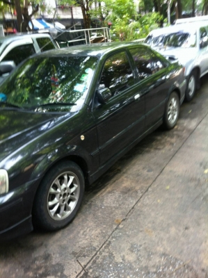 ขายฟอร์ดเลเซอร์ ปี2004 ขายฟอร์ดเลเซอร์ ปี2004