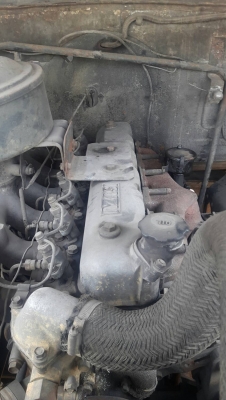 หกล้อหัวยาว isuzu เครื่อง6BD1เครื่องดีค้ชซีสวยเล่มทะเบียนเอกสารพร้อมโอน