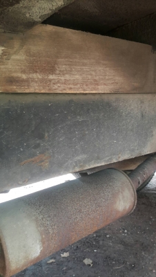 หกล้อหัวยาว isuzu เครื่อง6BD1เครื่องดีค้ชซีสวยเล่มทะเบียนเอกสารพร้อมโอน