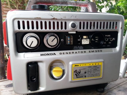 ปั่นไฟ HONDA EM300