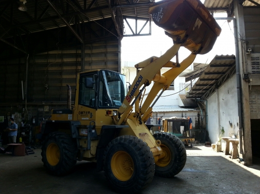 รถตักล้อยาง WA100-3 รถตักล้อยาง WA100-3