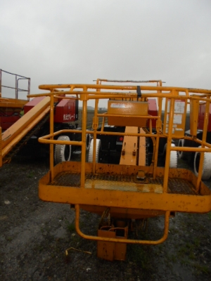 AICHI SP120 รถกระเช้า บูมลิฟต์ สูง 12 เมตร โทร. 080-6565422 (หนิง)