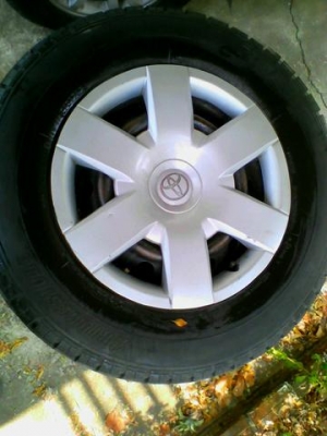 กะทะเหล็กขอข15 6รู พร้อมยางฝาครอบ 4วง 3200บาท