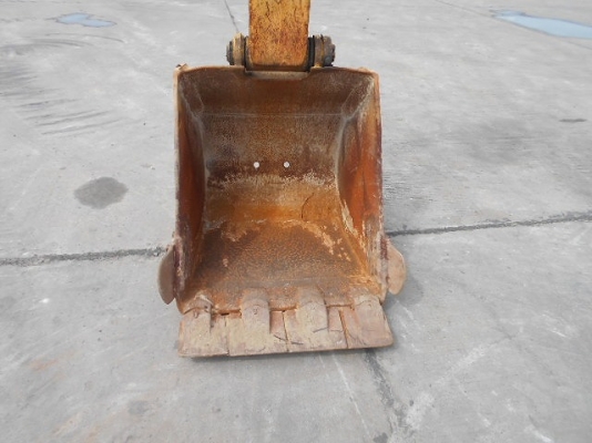 ขายรถขุด KOMATSU PC128US-2E1 มือสองนำเข้าจากญี่ปุ่นแท้ สภาพสวย พร้อมใช้งาน