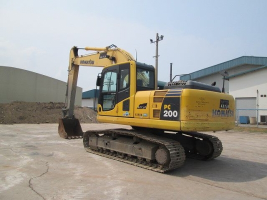 ขายรถขุด KOMATSU PC200-8 มือสองนำเข้าจากญี่ปุ่น รถสวย สภาพพร้อมใช้งาน ขายรถขุด KOMATSU PC200-8 มือสองนำเข้าจากญี่ปุ่น รถสวย สภาพพร้อมใช้งาน