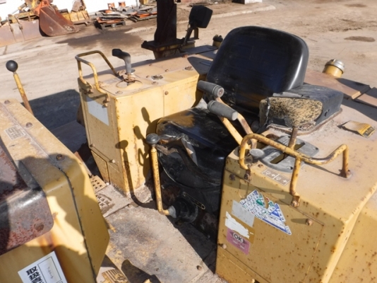 ขายรถดัน CAT D5H ขายรถดัน CAT D5H