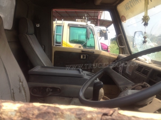 HINO 6 ล้อพื้นเรียบ fc2w 120 แรงม้า