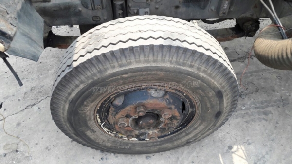 HINO 6 ล้อพื้นเรียบ fc2w 120 แรงม้า